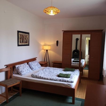 Vila Nyugalomsziget Kotcse Exteriér fotografie